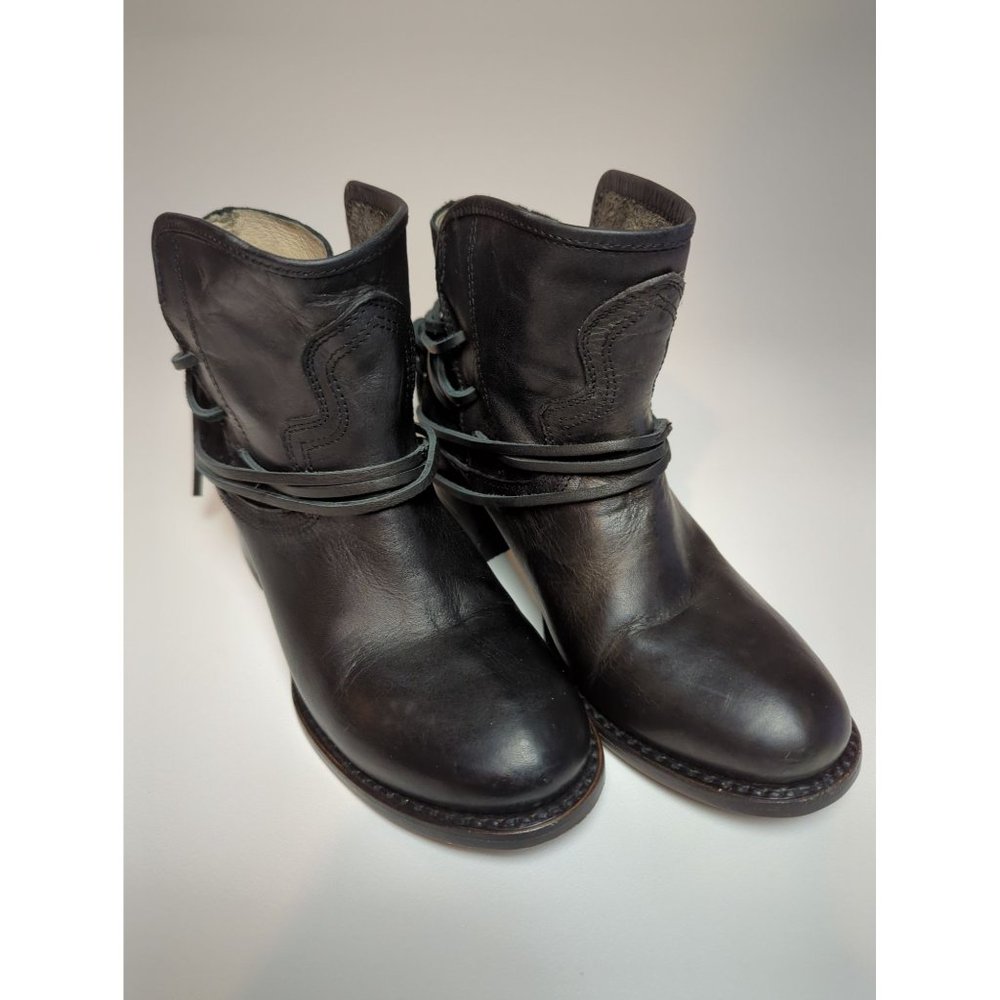 FREEBIRD by Steve Women's Casey Boot Black 7